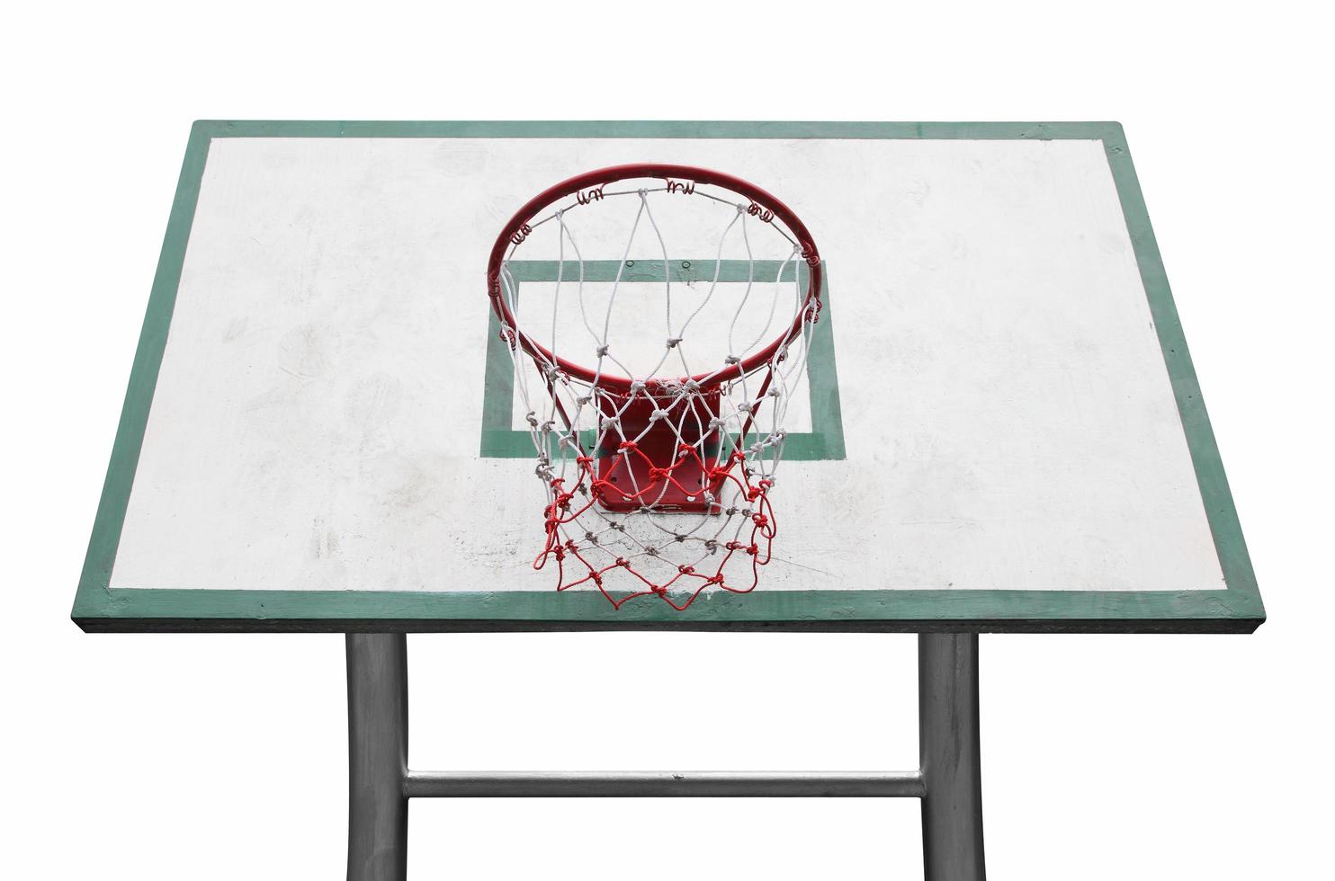 Basketballkorb auf weißem Hintergrund foto