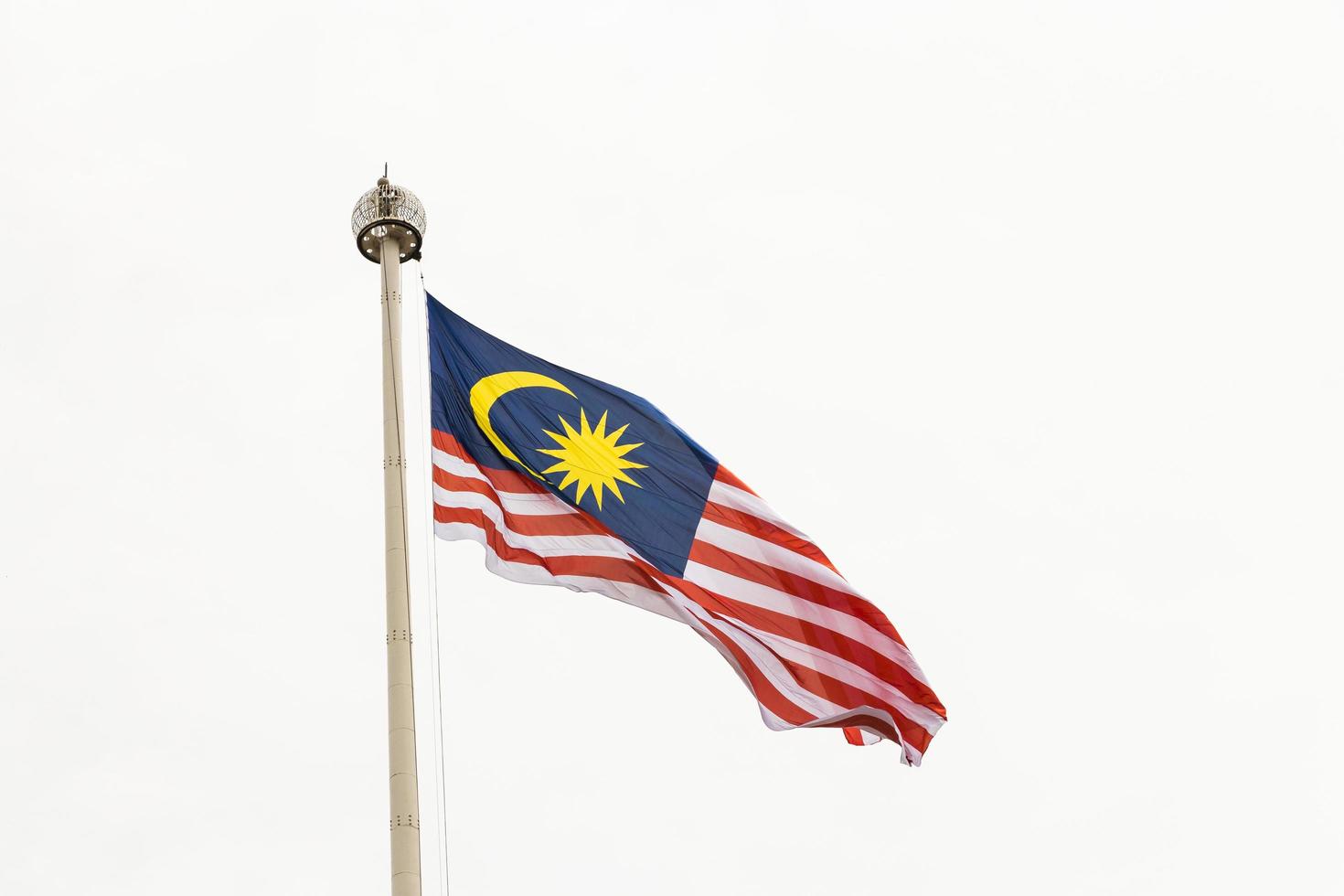 riesige Landesflagge von Malaysia. fotografiert in kuala lumpur. foto