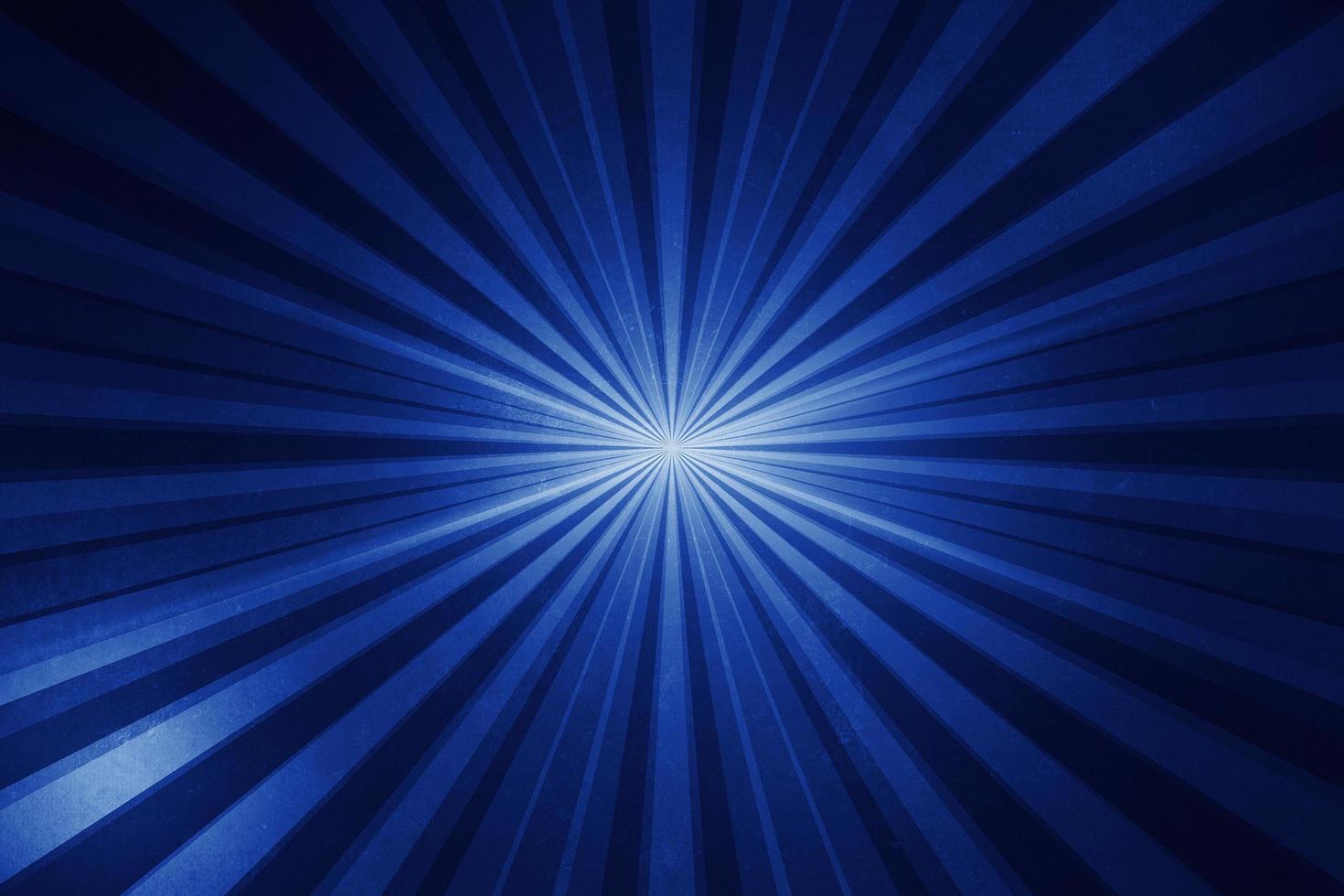 Blaulichtsonne platzen und Sterne mit abstraktem Hintergrundgrafikdesign mit Farbverlauf mit Streifen foto