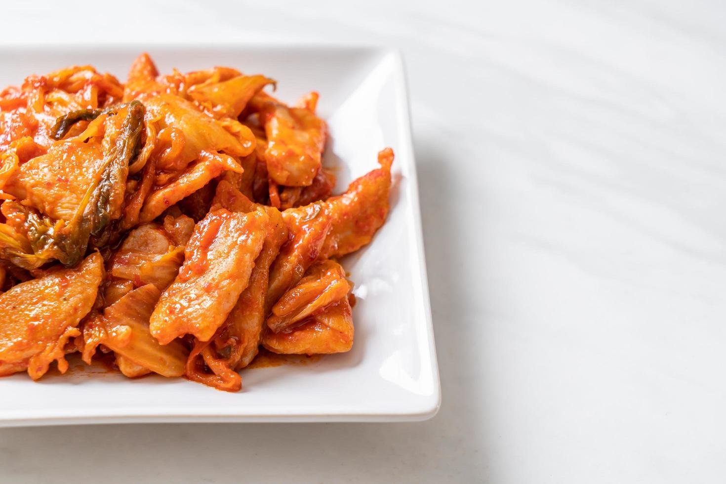 gebratenes Schweinefleisch mit Kimchi foto