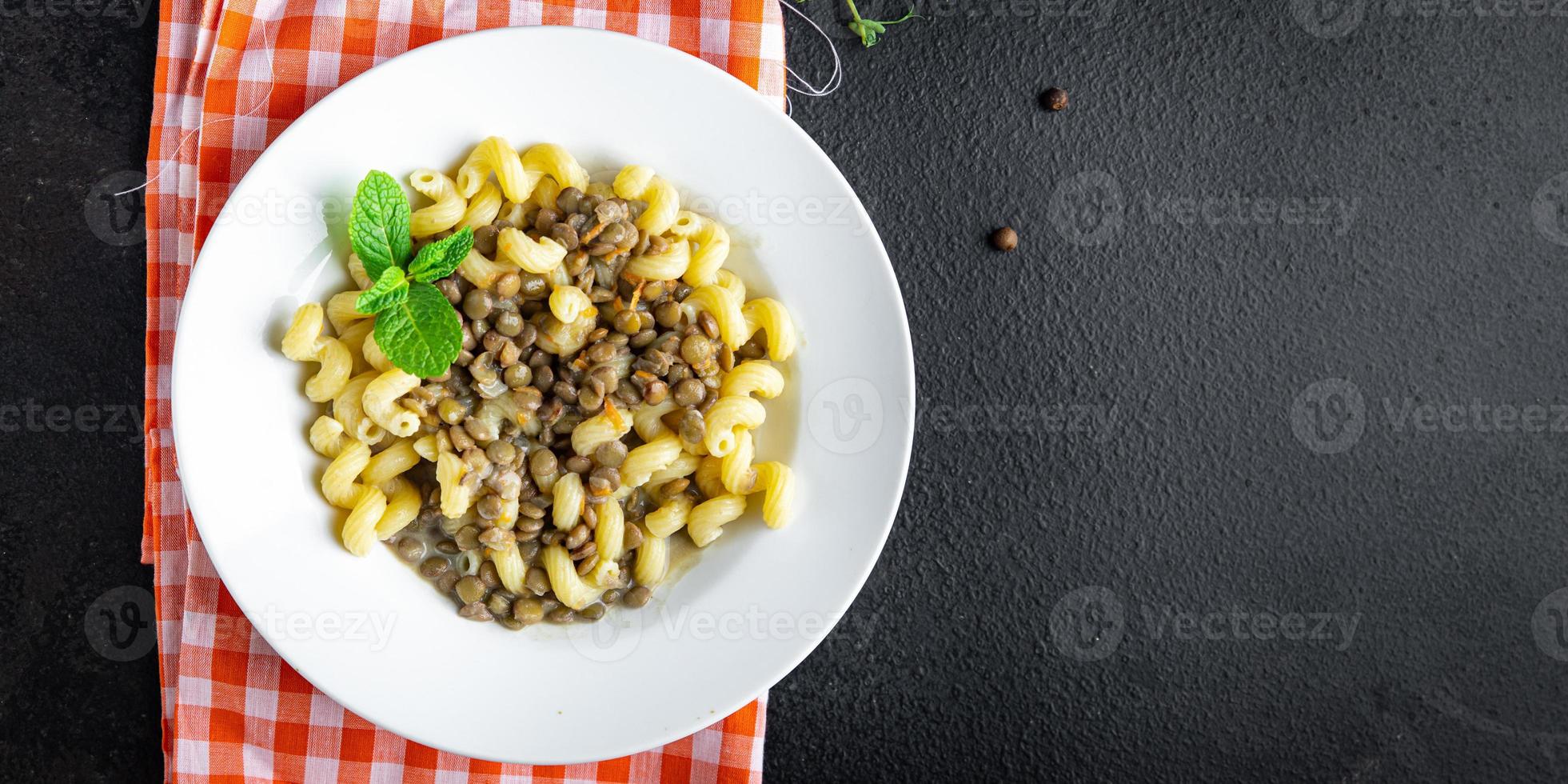 Pasta Linsensauce gesunde Mahlzeit Essen Hintergrund foto