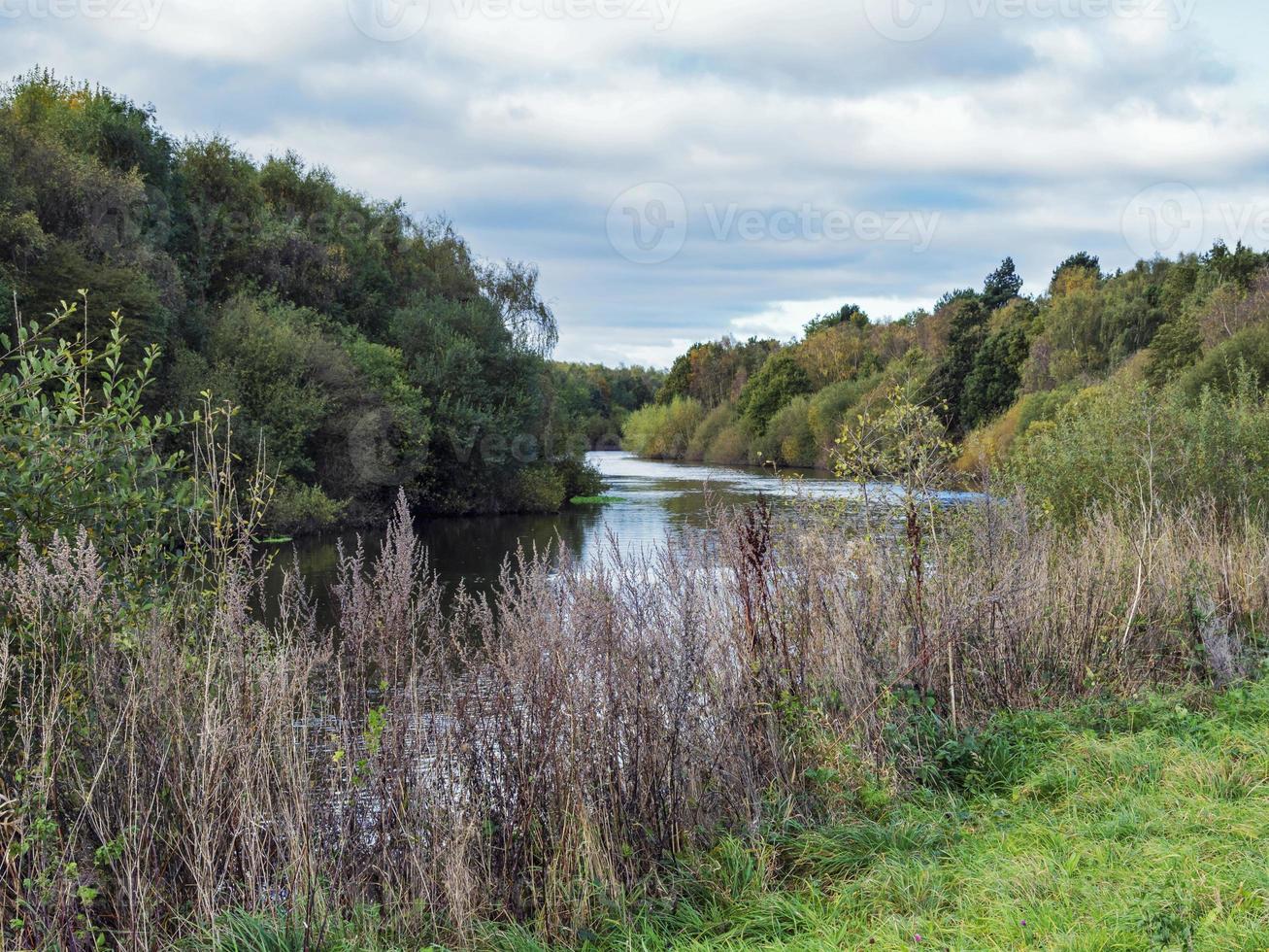 Fluss Aire bei Fairburn in West Yorkshire, England? foto