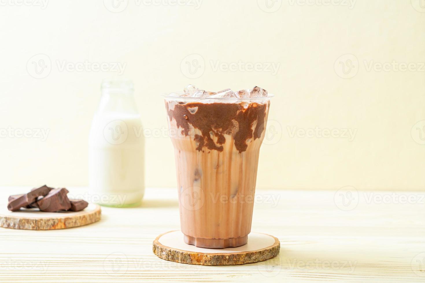 eisgekühltes Schokoladenmilchshake-Getränk foto