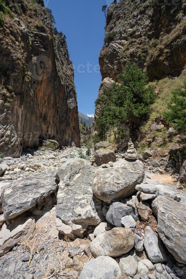 Trekking in der Samaria-Schlucht auf der Insel Kreta, Griechenland. foto