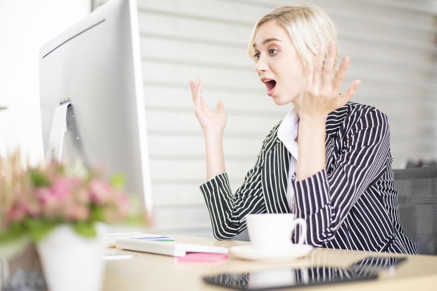 Geschäftsleute sind Stress mit Geschäftsproblemen foto