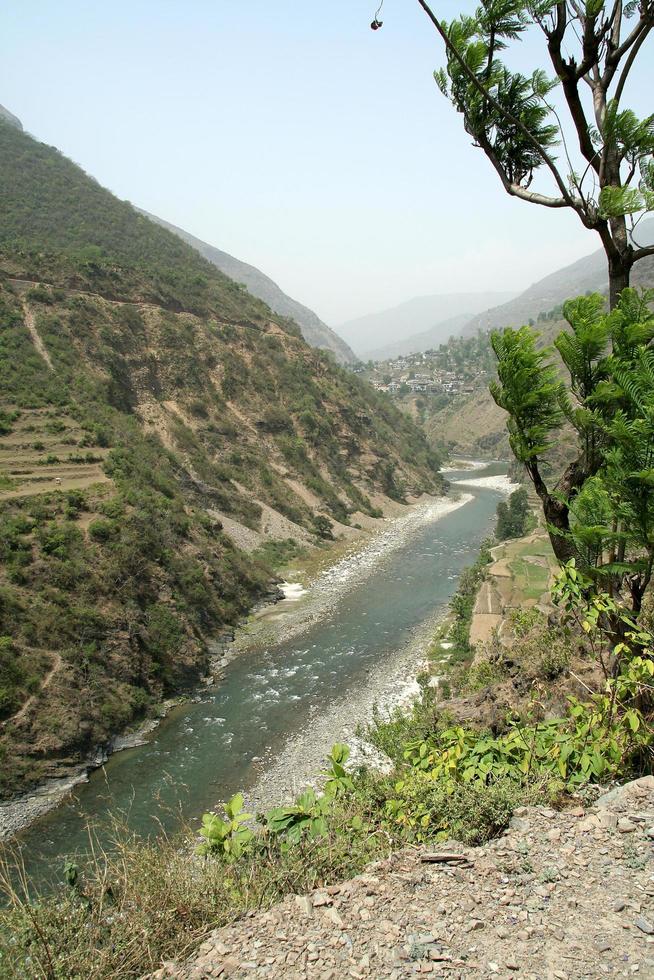 fließender Fluss Yamuna foto