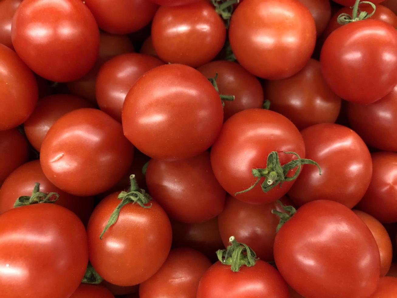 Makrofoto rote Tomaten. stock photo frisches Gemüse rote Tomaten Hintergrund foto