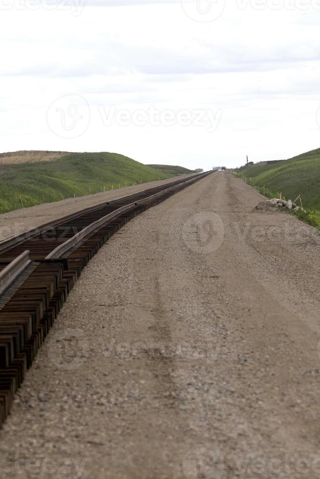 eine Eisenbahnstrecke bauen foto