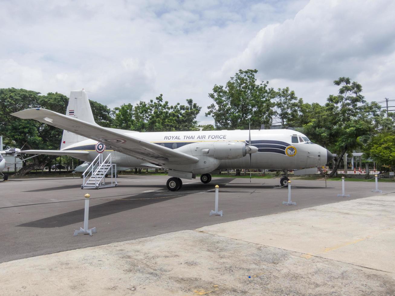 Royal Thai Air Force Museum Bangkok18. August 2018 Das Äußere des Flugzeugs hat viele große Flugzeuge. genauer zu lernen. am 18. august 2018 in thailand. foto