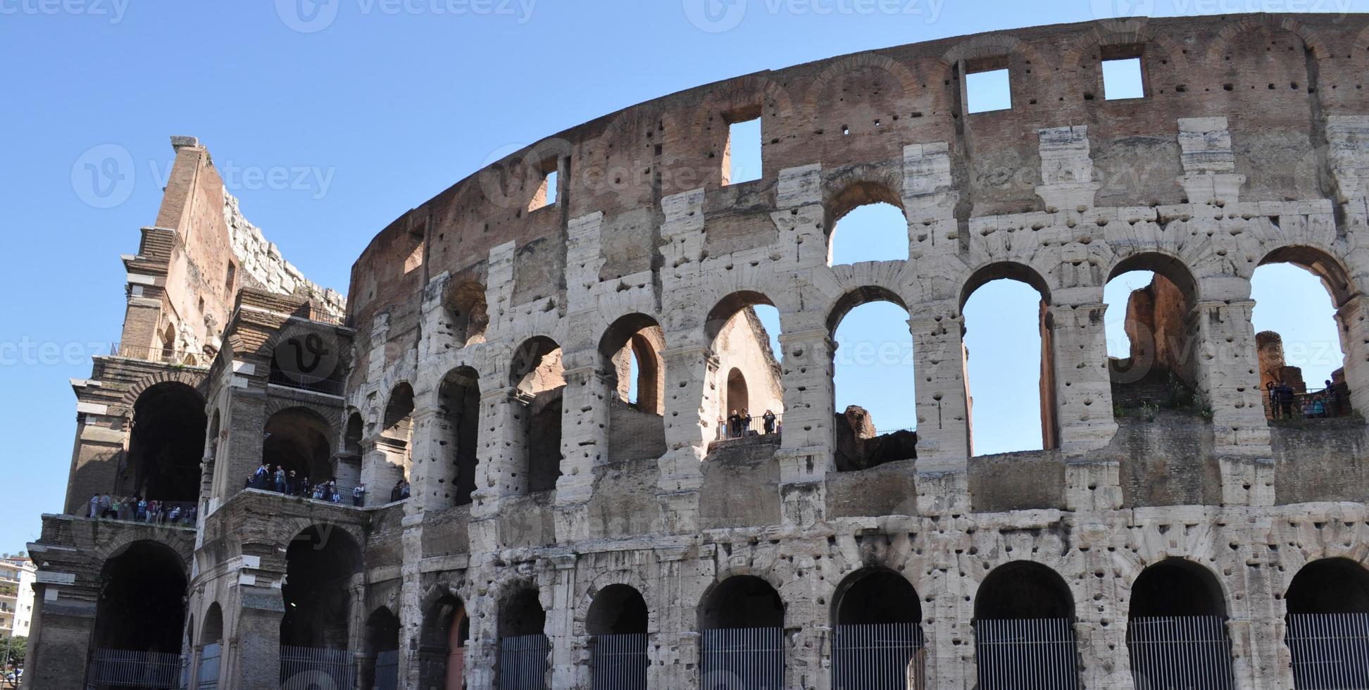 das kolosseum oder coliseum colosseo in rom foto