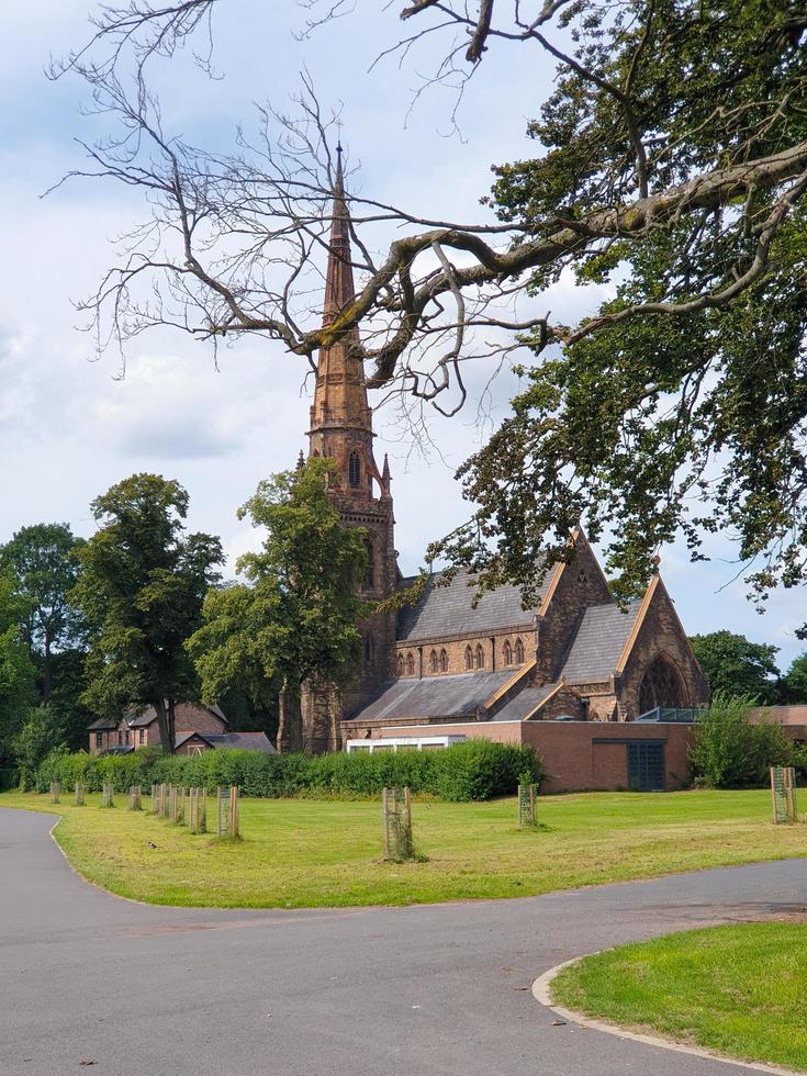 Kirche der Heiligen Dreifaltigkeit in Platt Fields, Manchester, England foto