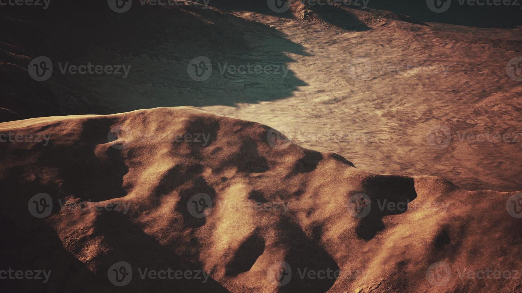 Luftaufnahme der roten Wüste mit Sanddüne foto