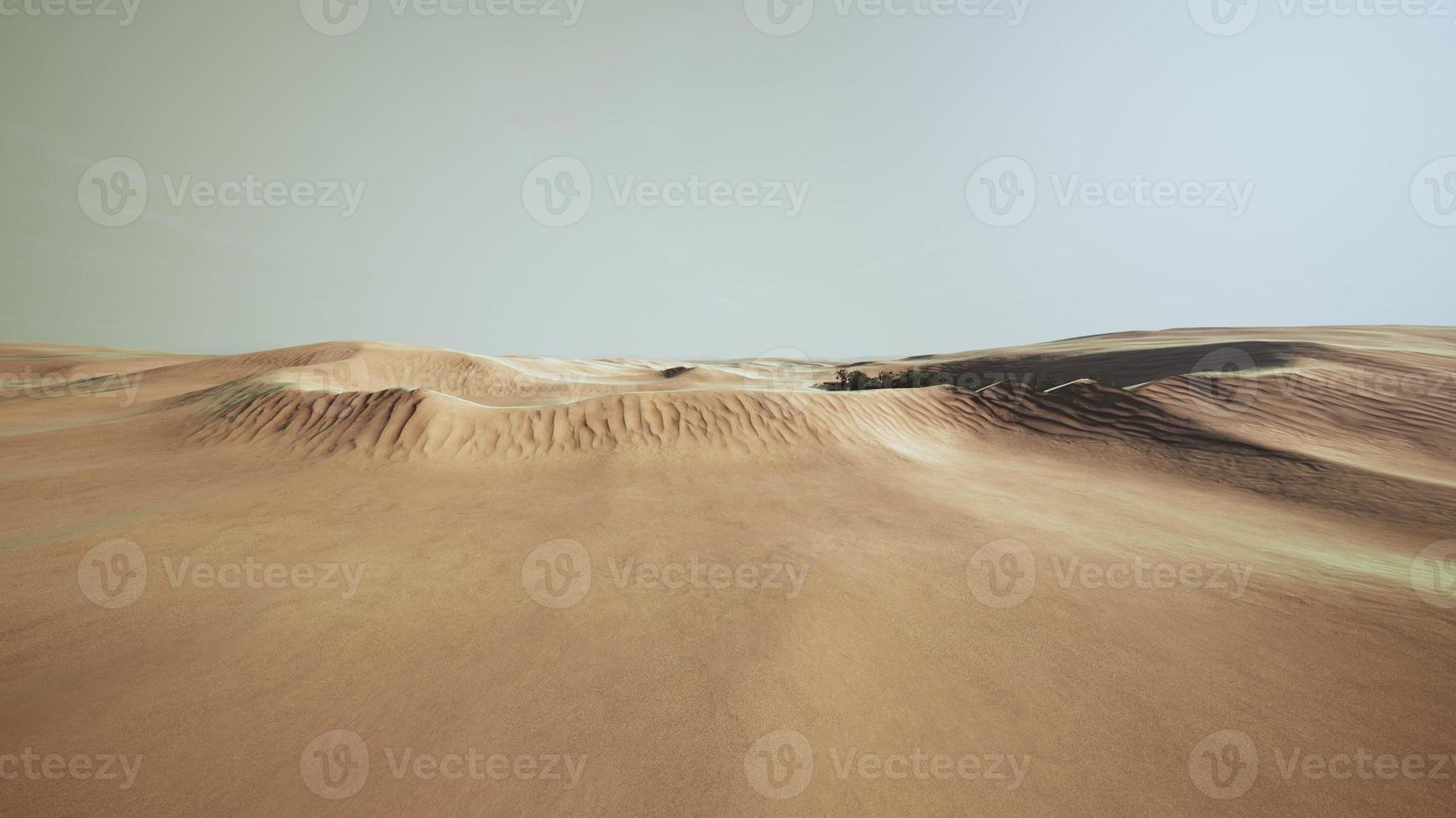 schöner sonnenuntergang über sanddünen der sahara-wüste in marokko foto