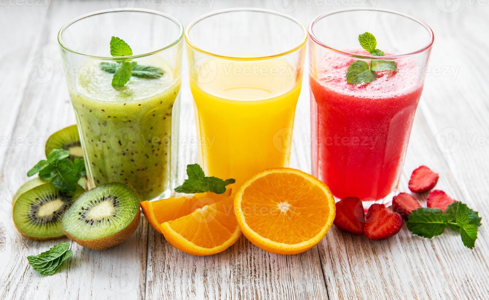 gesunde Frucht-Smoothies foto