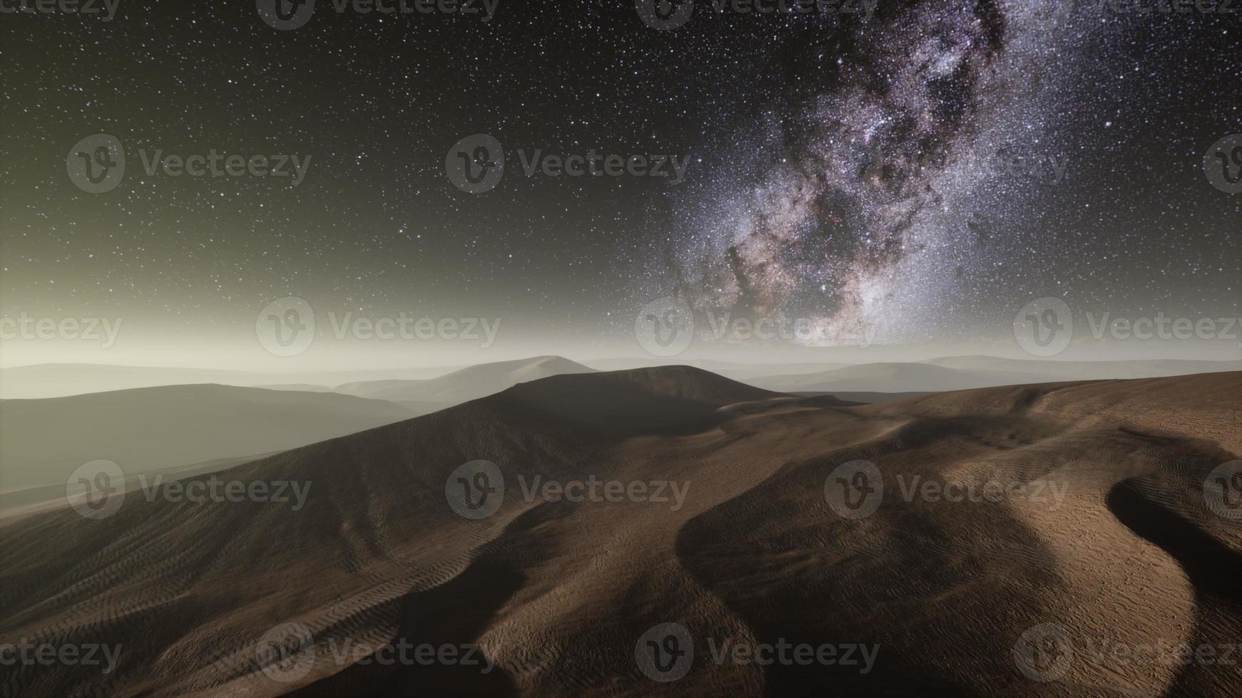 erstaunliche milchstraße über den dünen erg chebbi in der sahara-wüste foto