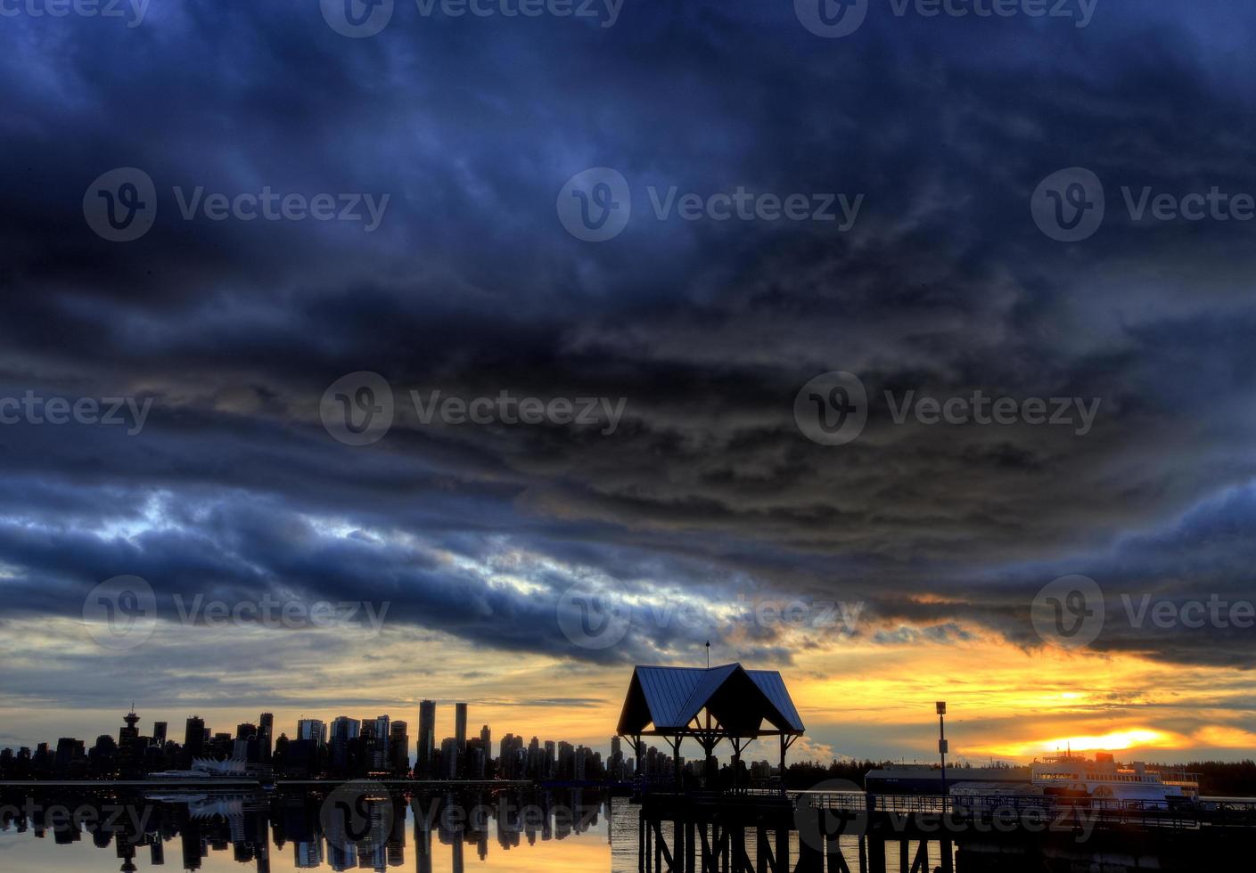 Vancouver Skyline Kanada Sonnenuntergang foto