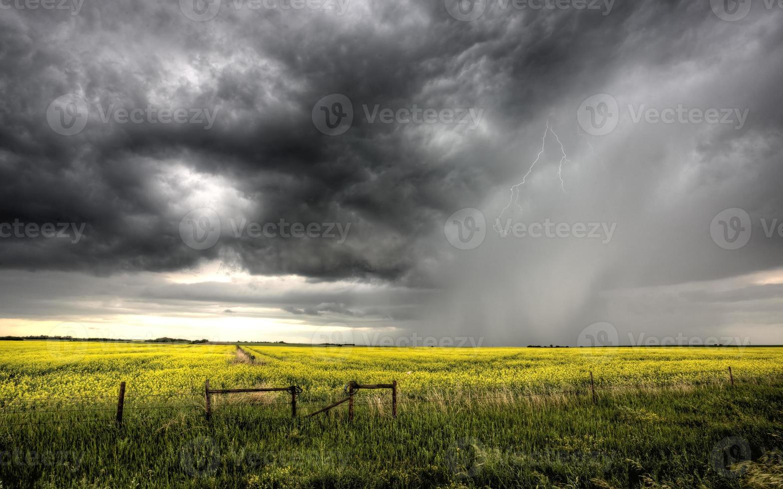 Gewitterwolken Saskatchewan foto