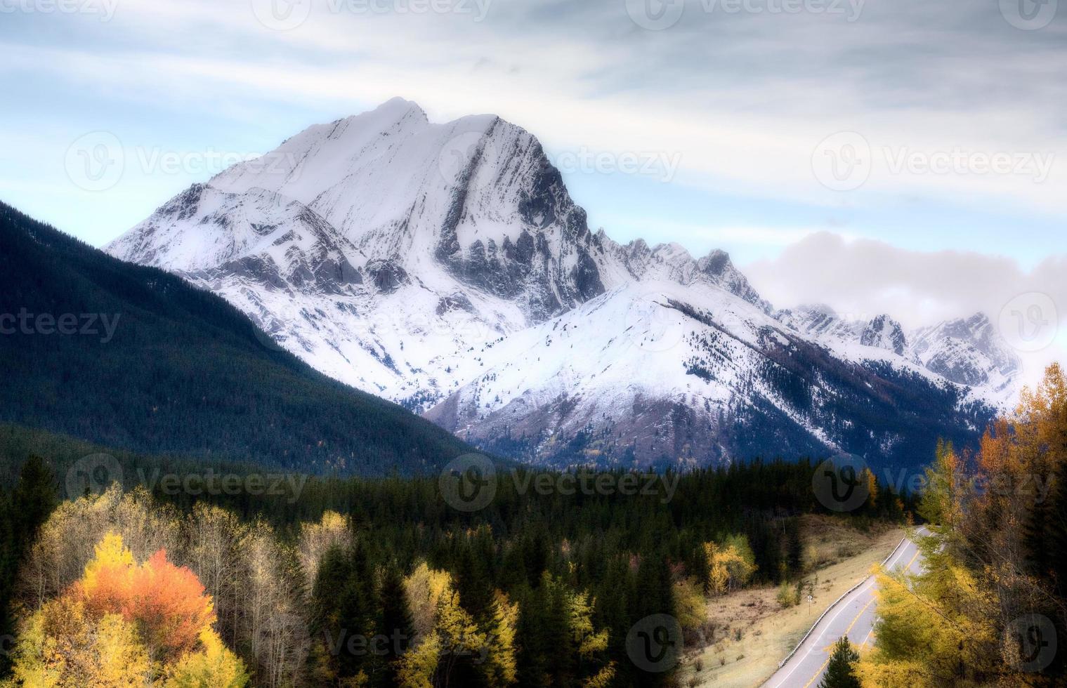 felsige berge kananaskis alberta foto