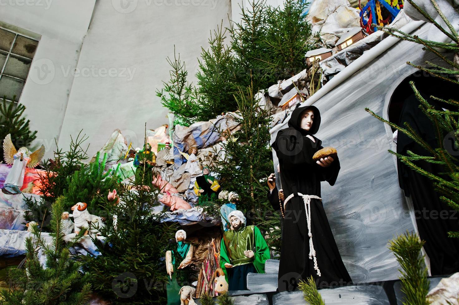 Krippe mit Jesuskind. Elemente der katholischen christlichen Krippe.  Dekoration in der Kirche. 14582612 Stock-Photo bei Vecteezy