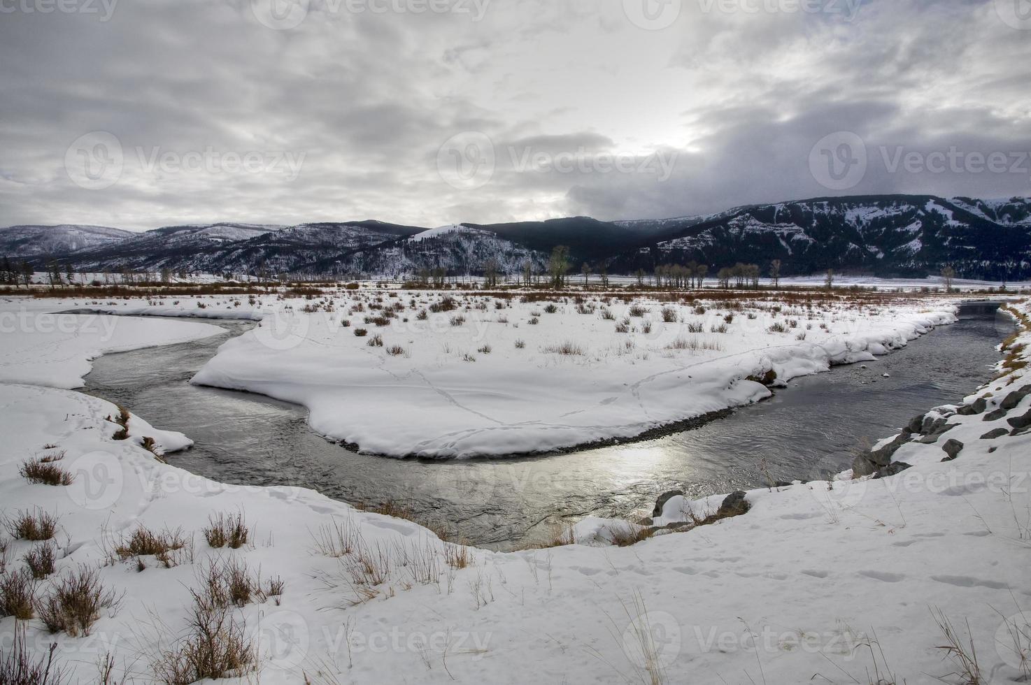 Yellowstone Park Wyoming Winterschnee Soda Butte Creek foto
