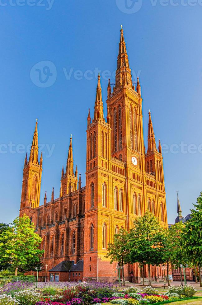 evangelischer markt evangelische kirche wiesbaden foto