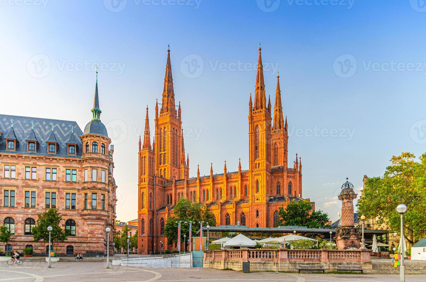 evangelischer markt evangelische kirche wiesbaden foto