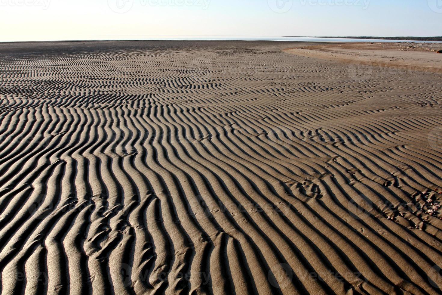 Sandflächen entlang des Ufers des Lake Winnipeg foto