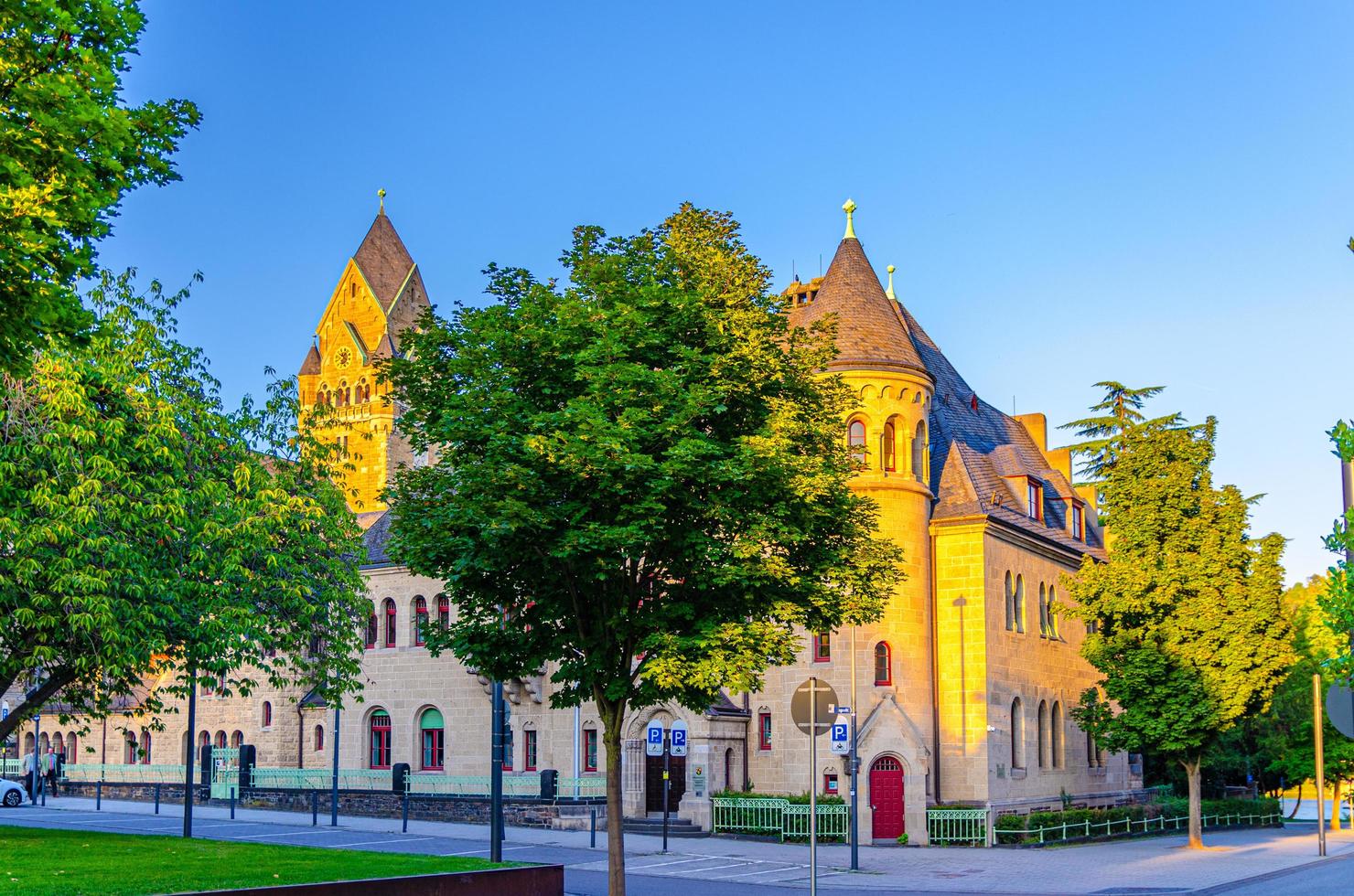 koblenz, deutschland, 23. august 2019 oberlandesgericht rheinland-pfalz gebäude in koblenz foto