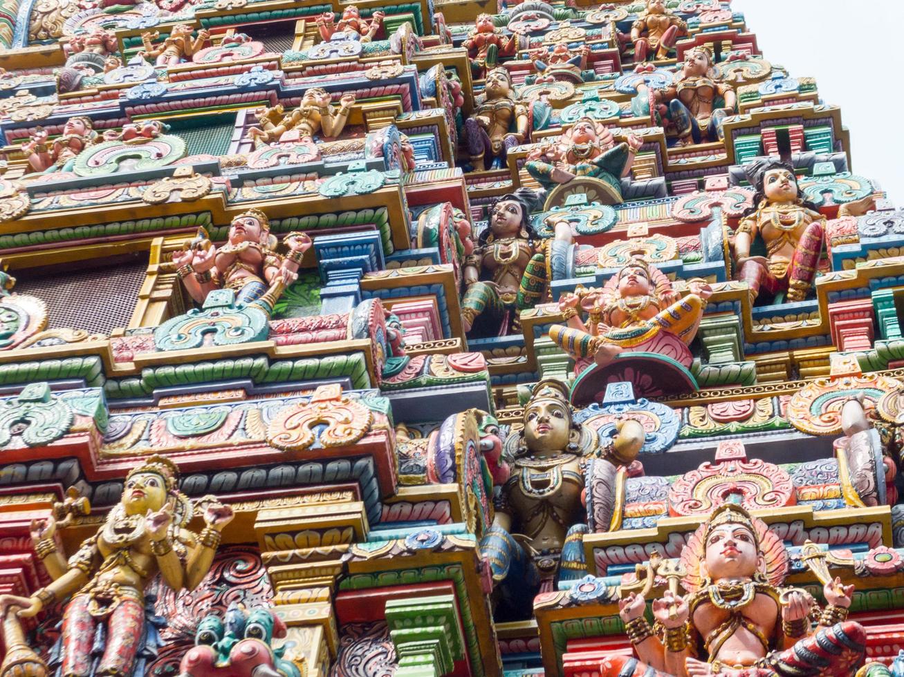 sri maha mariamman tempel silom bangkok thailand 16. oktober 2018 gebaut, um der ort zu sein, der der verehrung von sri maha uma devi, der göttin von shiva, gewidmet ist. am 16. oktober 2018 in bangkok, thailand. foto