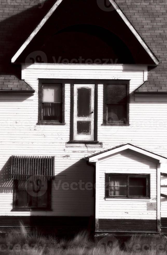 Verlassenes Bauernhaus in Saskatchewan foto