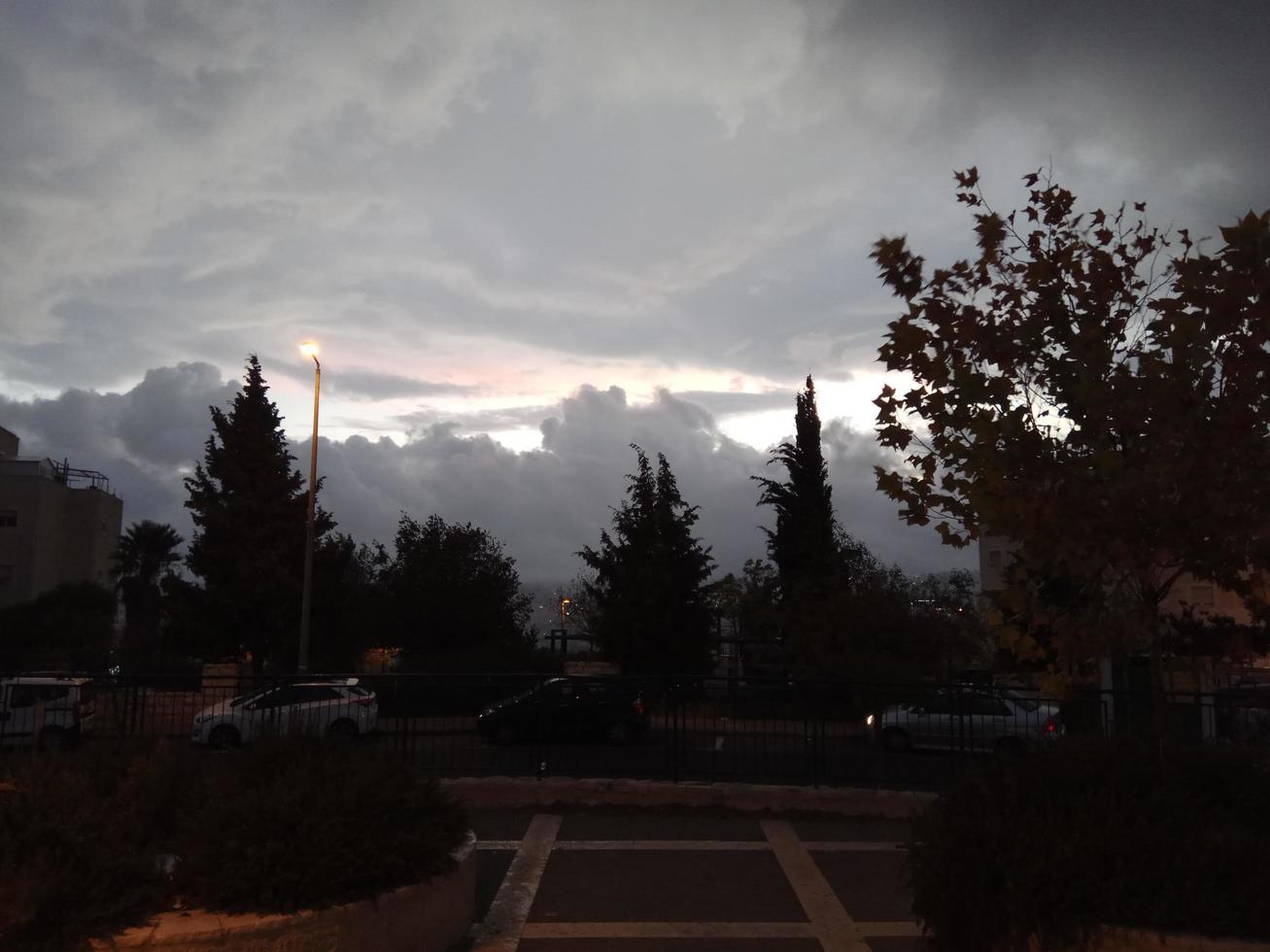 erstaunlicher sonnenuntergang in israel blick auf das heilige land foto