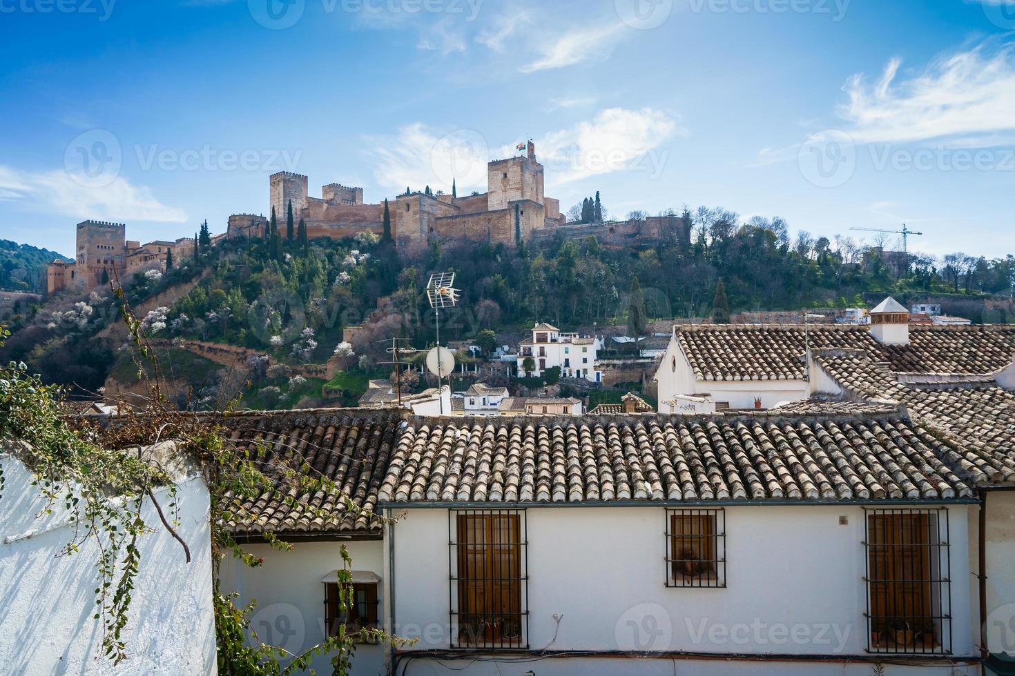 blick auf die alhambra von granada vom albaicin foto