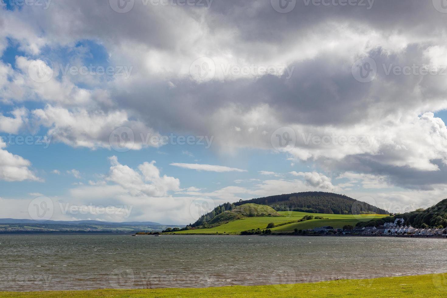 Blick über die Bucht von Munlochy auf der Black Isle, Ross und Cromarty, Schottland foto