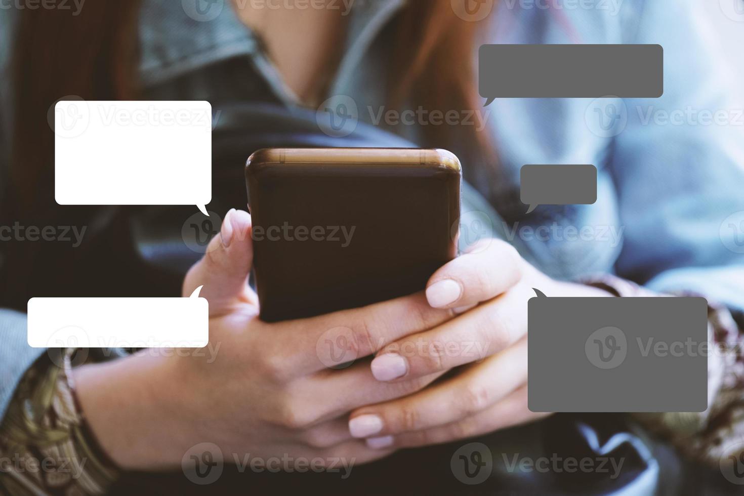 SMS oder Instant Messaging auf dem Smartphone foto