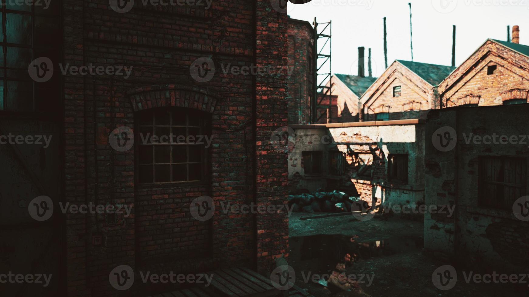 alte verlassene industriegebäude in der fabrik foto