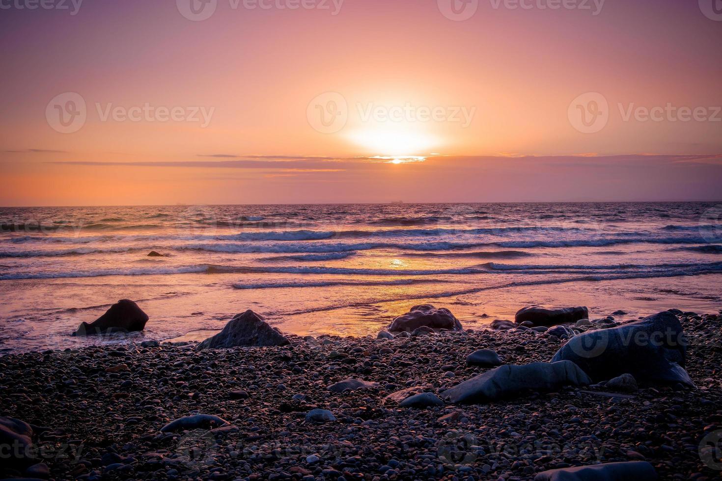 Blick auf den Strand von Druidston Haven in Pembrokeshire foto