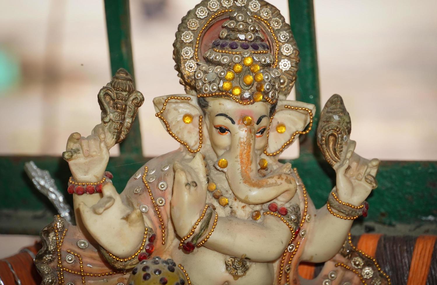 Lord Ganesha-Statuenbild im Freien foto