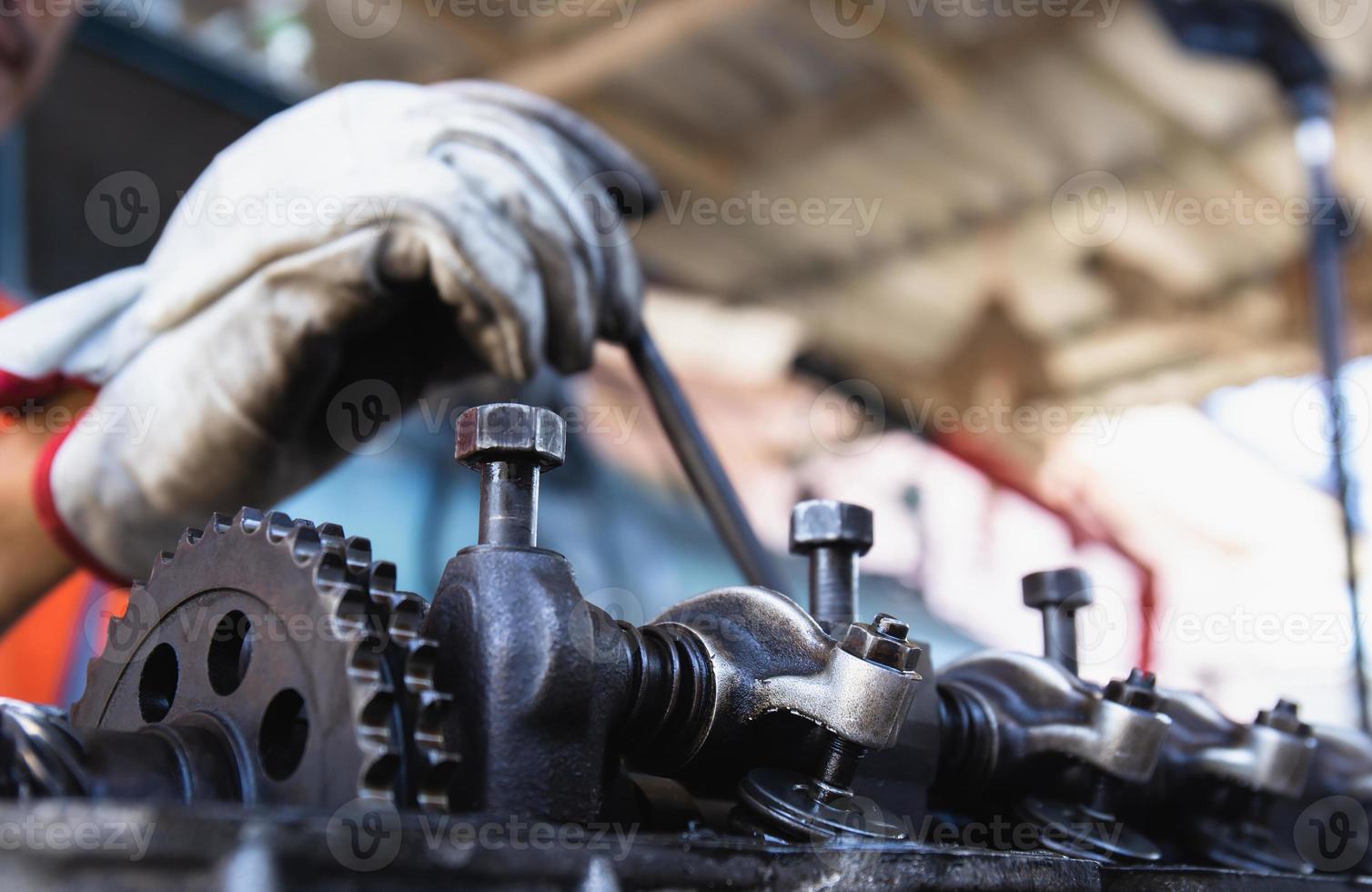 auto motorblock nockenwelle und federkipphebelventil, reparatur- und wartungsservicekonzepte foto