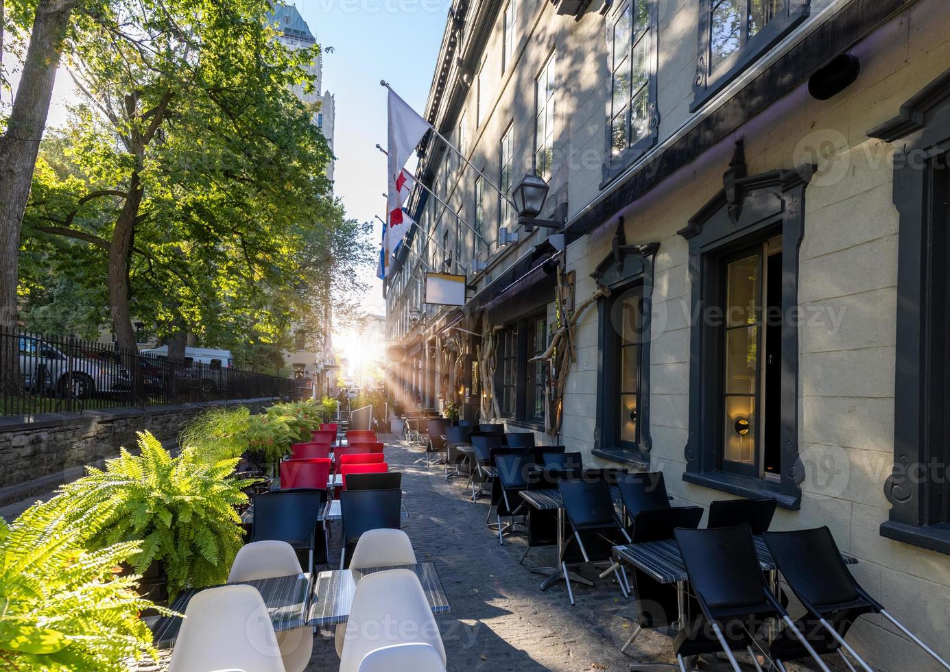 Innenstadt von Quebec City, soziales Zentrum, Einkaufsviertel, Cafés und Restaurants und alte französische Architektur foto