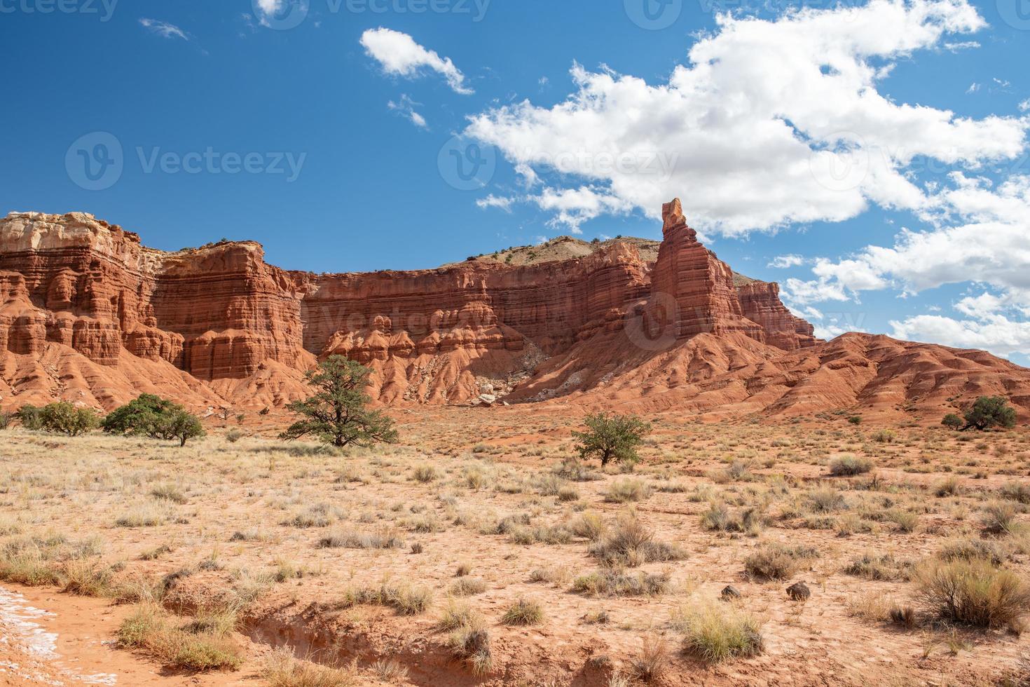 Capitol Reef National Park an einem sonnigen Tag im Bundesstaat Utah. foto