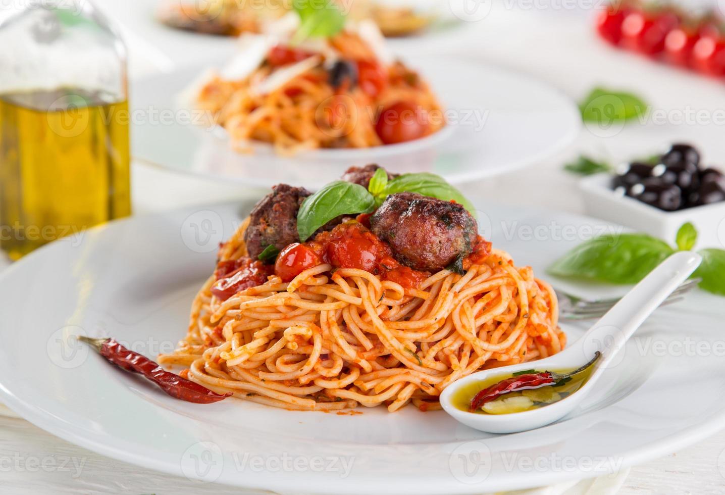 italienische Pasta mit Tomate foto