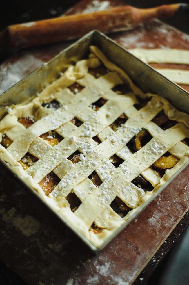 Kuchen mit Pfirsichen foto