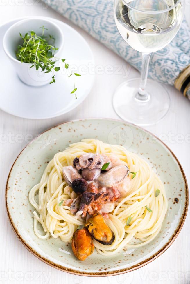 Spaghetti mit Meeresfrüchten foto