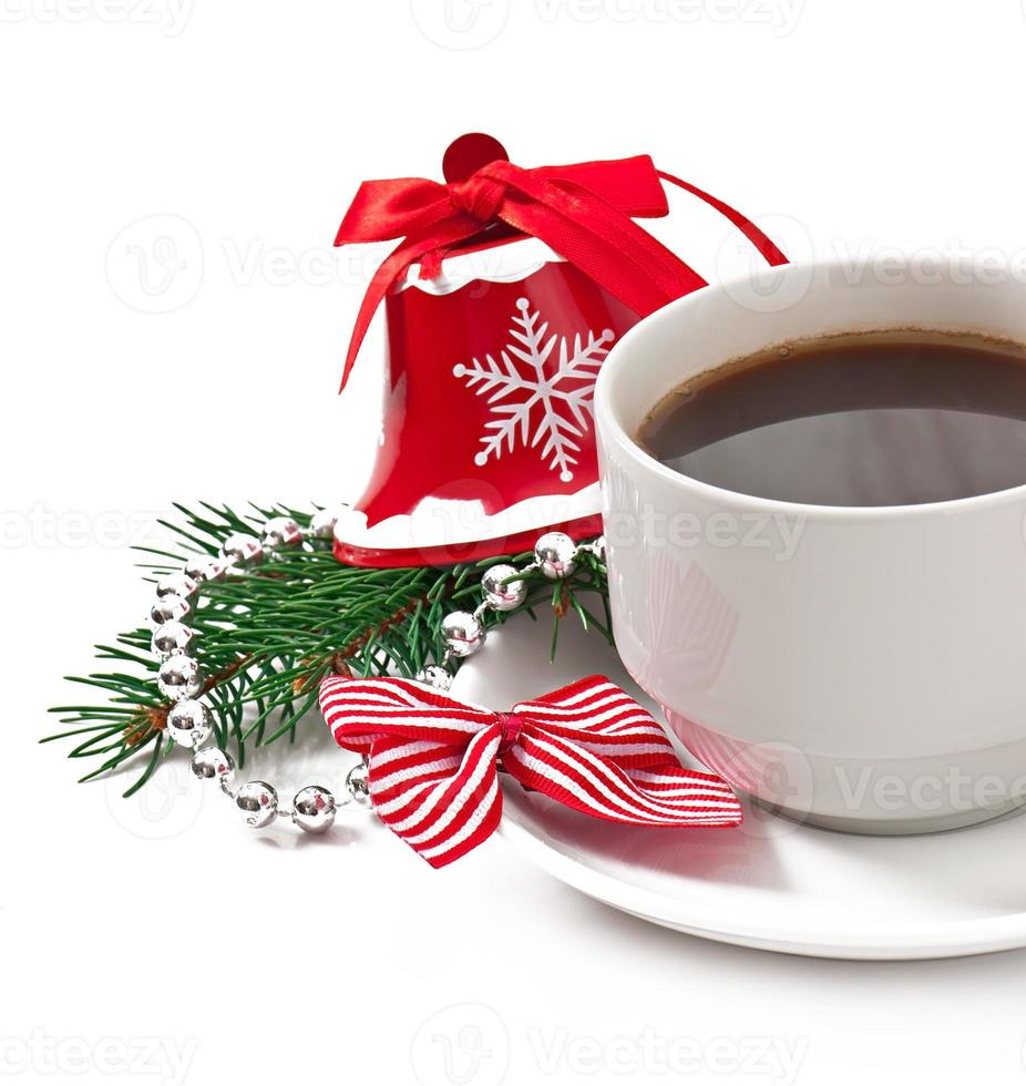 Tasse Espresso und Weihnachtsdekoration foto