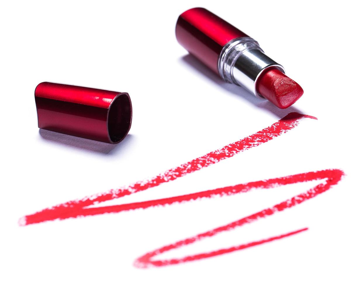 roter Lippenstift mit Spur foto