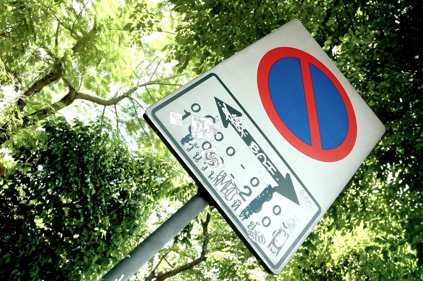 kein eintrittsverkehrszeichen in thailand foto