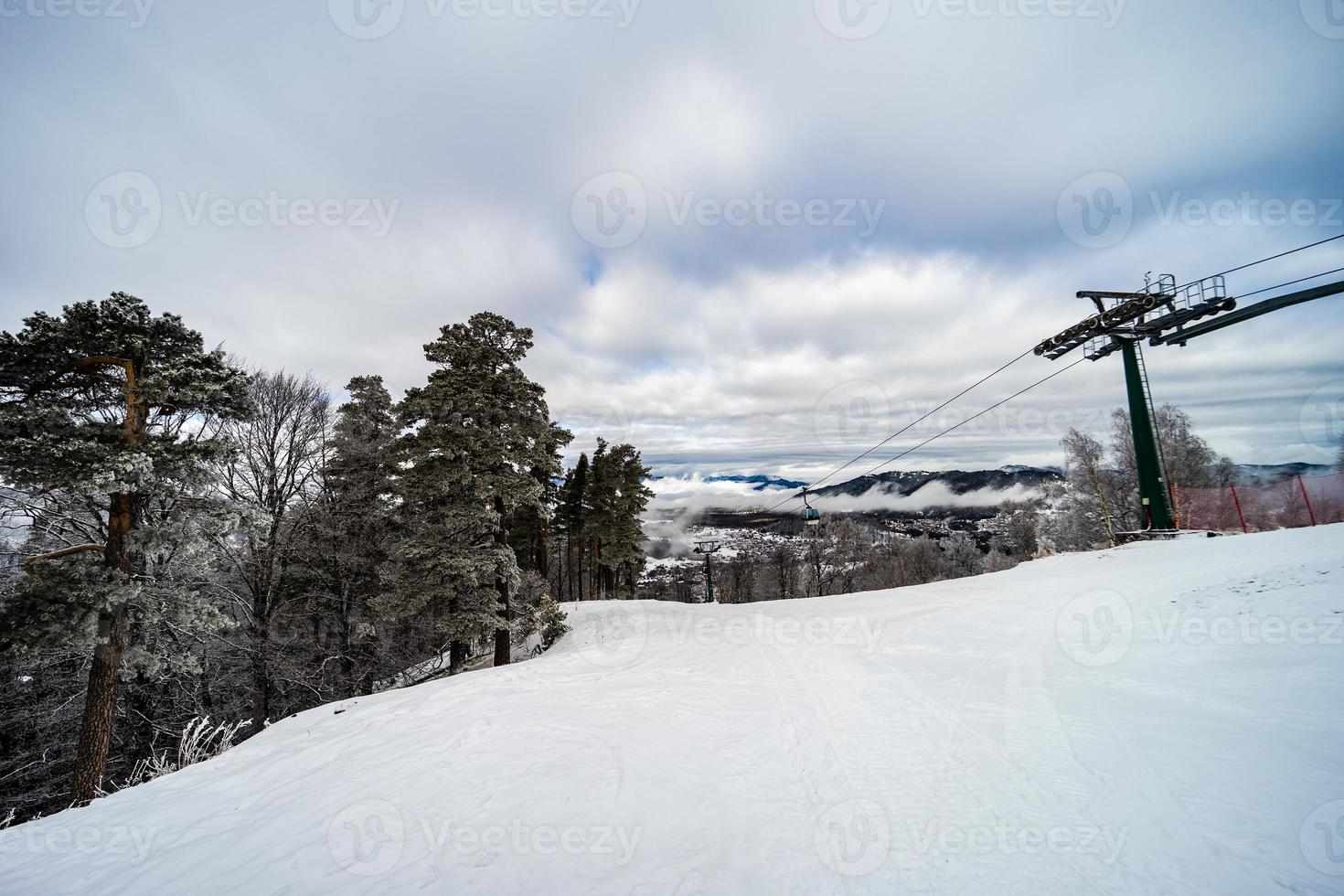 Seilbahn auf der Barukiani-Piste foto