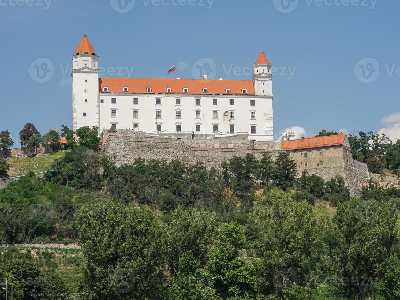 Bratislava an der Donau foto