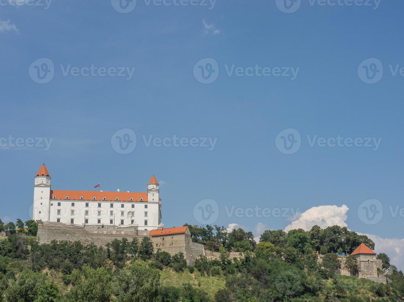 Bratislava an der Donau foto