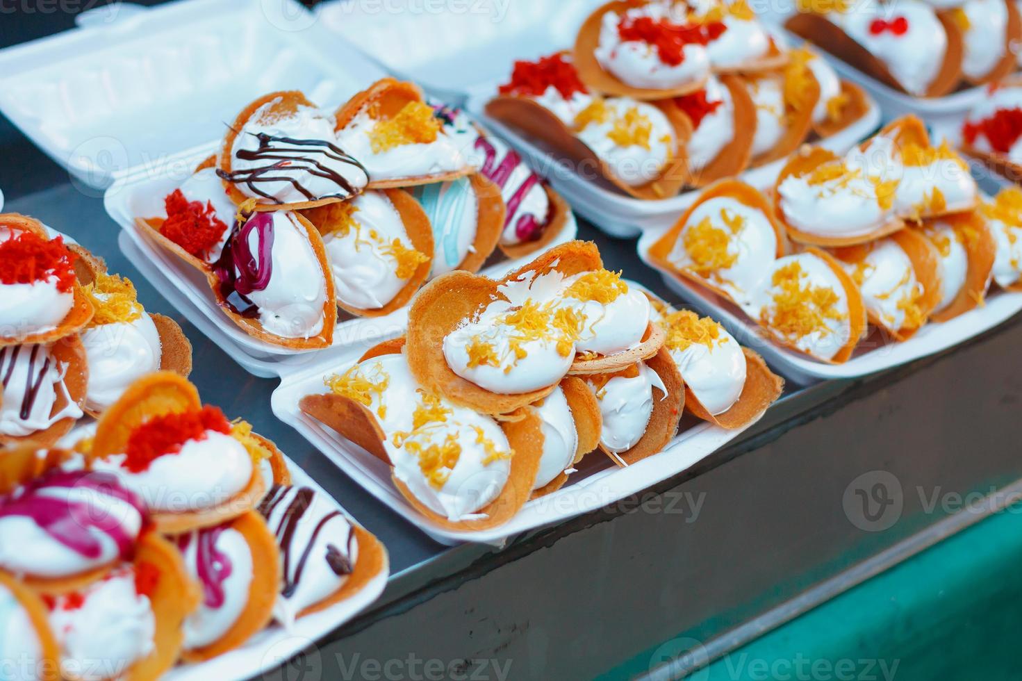 thailändischer Pfannkuchen köstliche Snacks foto